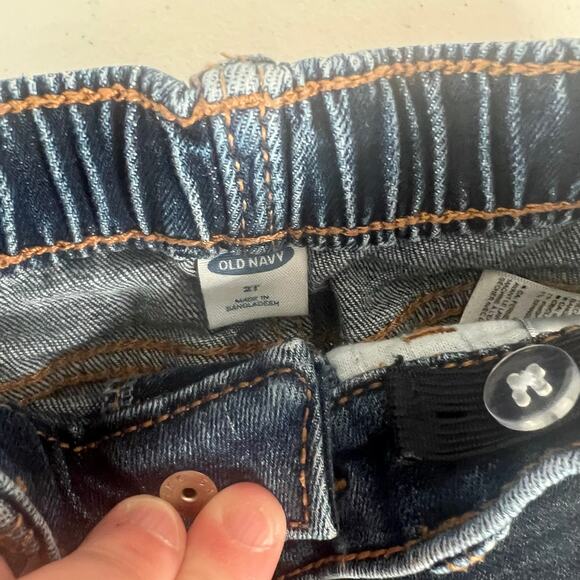 Old Navy 2T Girl Summer Bundle - Picture 5 of 10